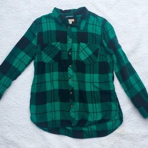 💚 MERONA Green Plaid Long Sleeve Shirt